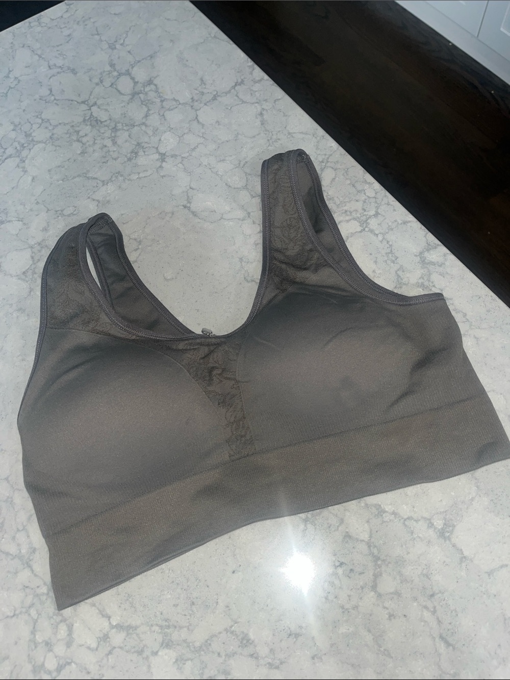 Breezies Seamless Leisure Bra, Large-Great condition!